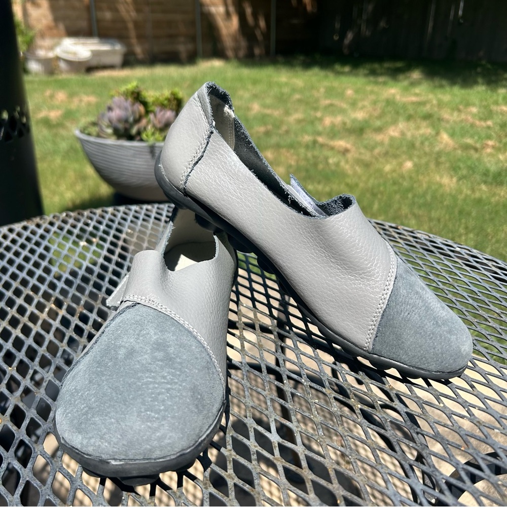 NWT MAIITRIP Casual Slip on Loafers Non Slip Size Euro 36 (US 5.5/6) Color Gray